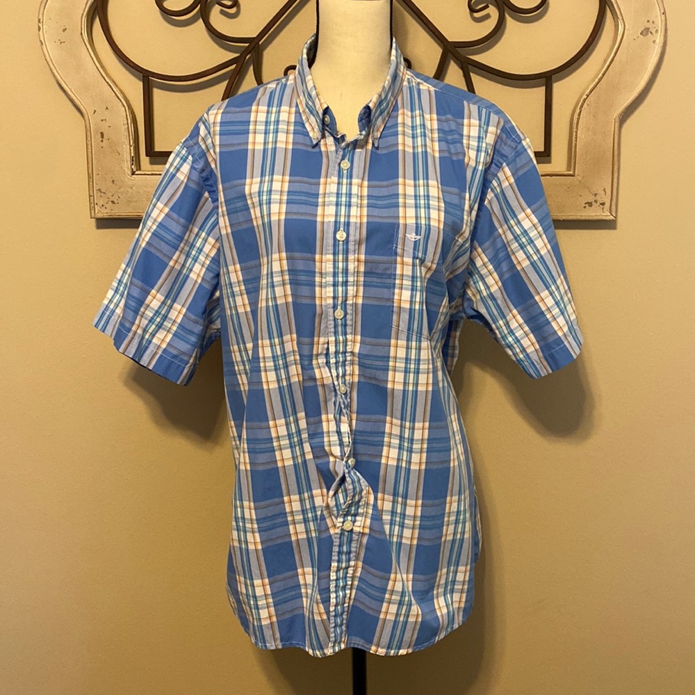 Men’s Dockers button down short sleeve shirt